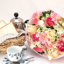 春めいたパステルピンクの花束　送料無料！【ht-308】